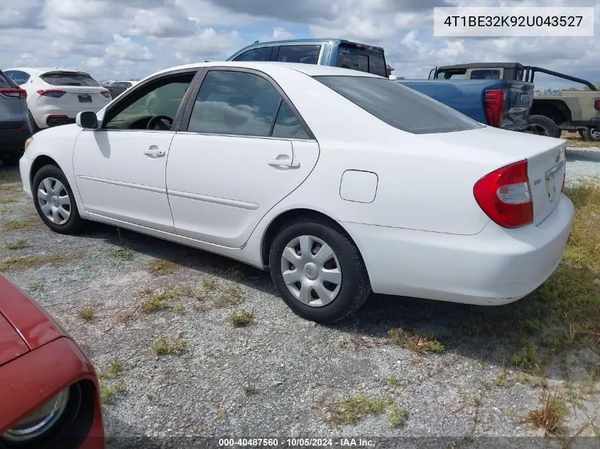 4T1BE32K92U043527 2002 Toyota Camry Le/Xle/Se