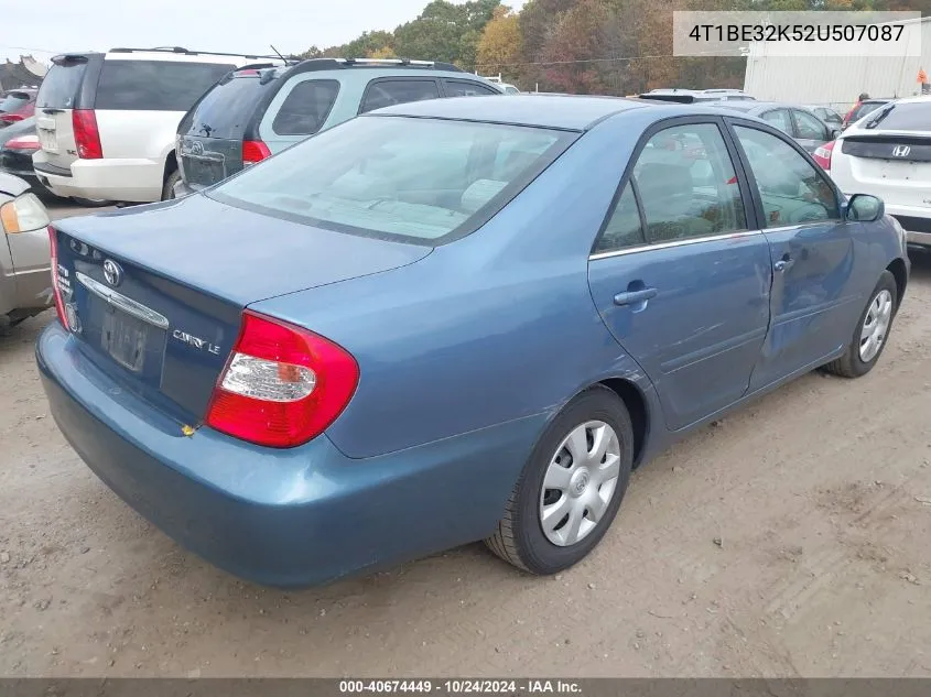 2002 Toyota Camry Le VIN: 4T1BE32K52U507087 Lot: 40674449