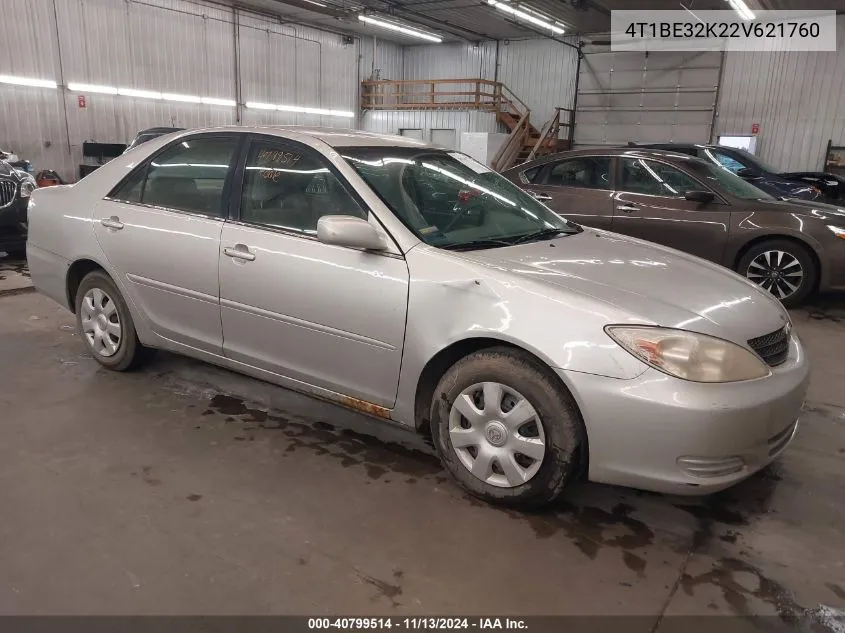 2002 Toyota Camry Le VIN: 4T1BE32K22V621760 Lot: 40799514