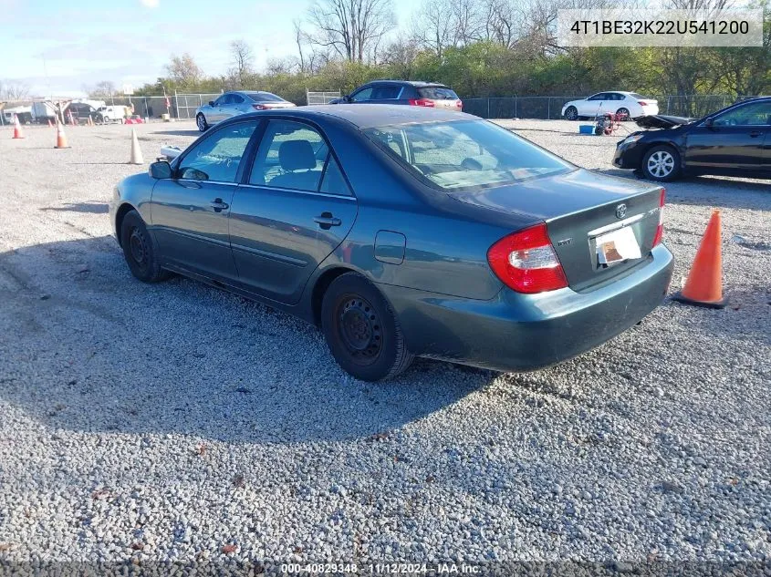 2002 Toyota Camry Le VIN: 4T1BE32K22U541200 Lot: 40829348