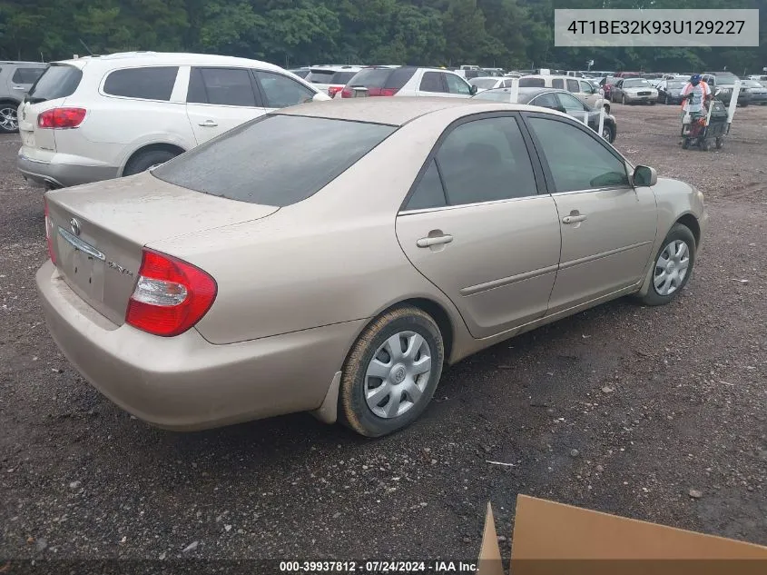 2003 Toyota Camry Le VIN: 4T1BE32K93U129227 Lot: 39937812