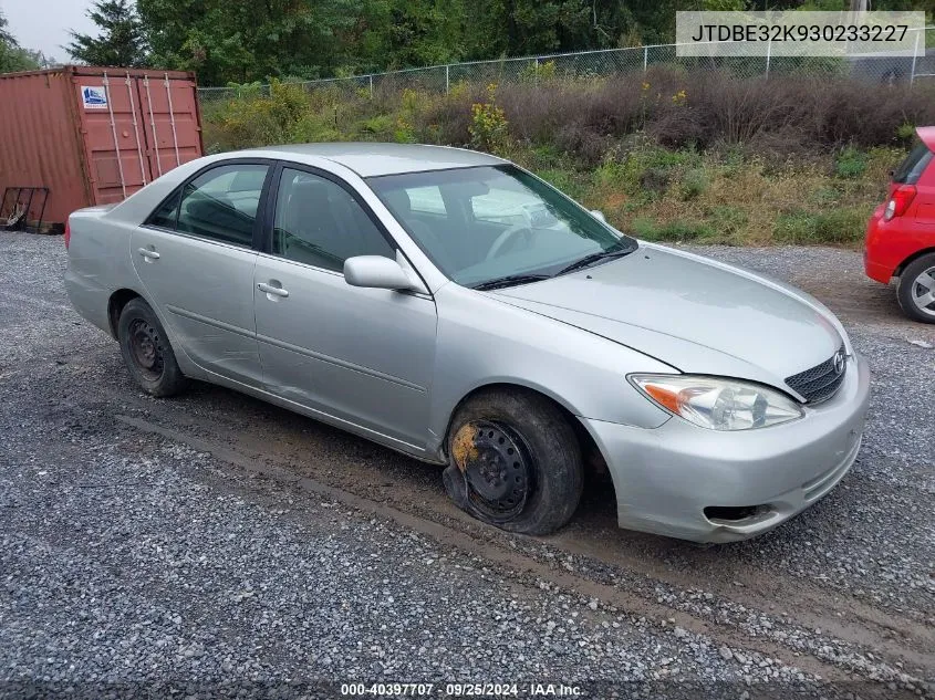 2003 Toyota Camry Le VIN: JTDBE32K930233227 Lot: 40397707