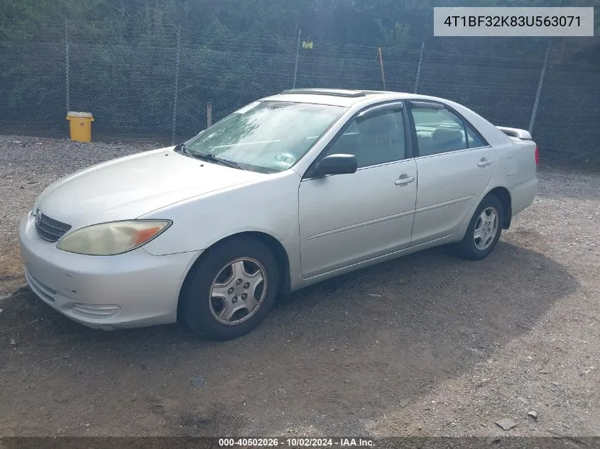 2003 Toyota Camry Le V6 VIN: 4T1BF32K83U563071 Lot: 40502026