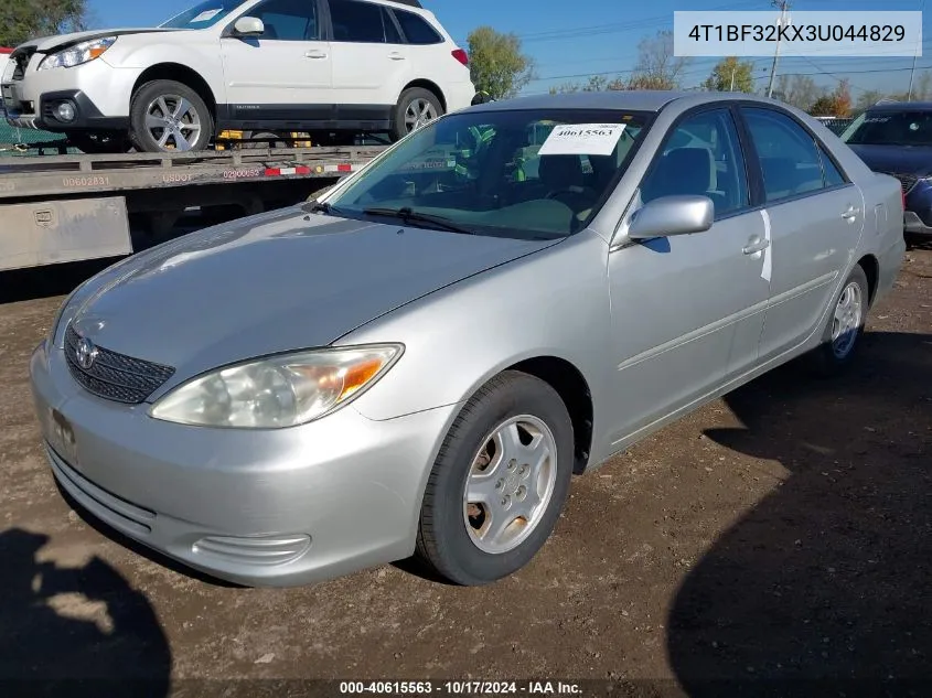 2003 Toyota Camry Le V6 VIN: 4T1BF32KX3U044829 Lot: 40615563