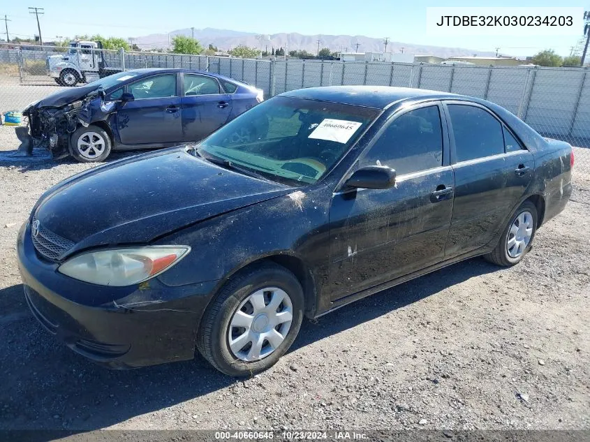 2003 Toyota Camry Le VIN: JTDBE32K030234203 Lot: 40660645