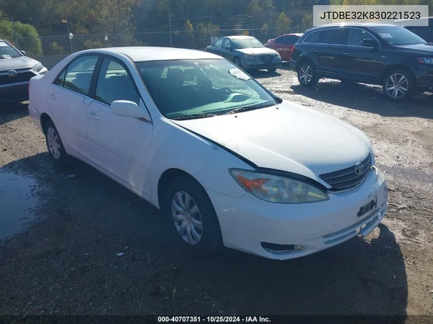 2003 Toyota Camry Le VIN: JTDBE32K830221523 Lot: 40707351