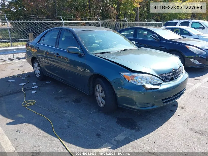 2003 Toyota Camry Le VIN: 4T1BE32KX3U227683 Lot: 40712433