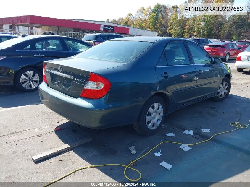 2003 Toyota Camry Le VIN: 4T1BE32KX3U227683 Lot: 40712433