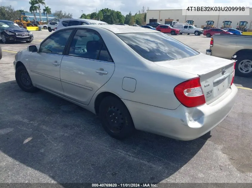 2003 Toyota Camry Le VIN: 4T1BE32K03U209998 Lot: 40769620