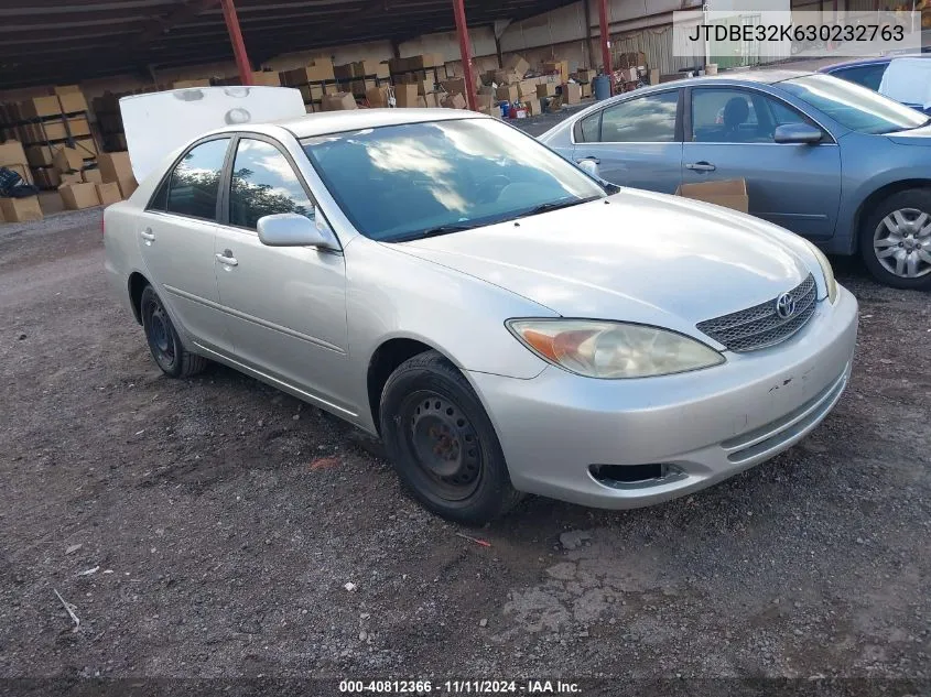 2003 Toyota Camry Le VIN: JTDBE32K630232763 Lot: 40812366