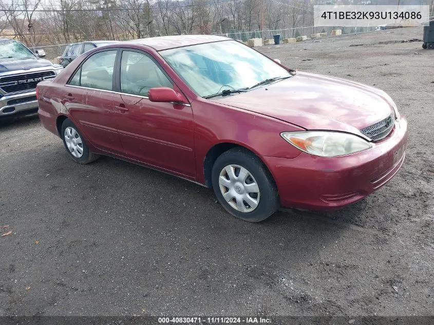 2003 Toyota Camry Le VIN: 4T1BE32K93U134086 Lot: 40830471