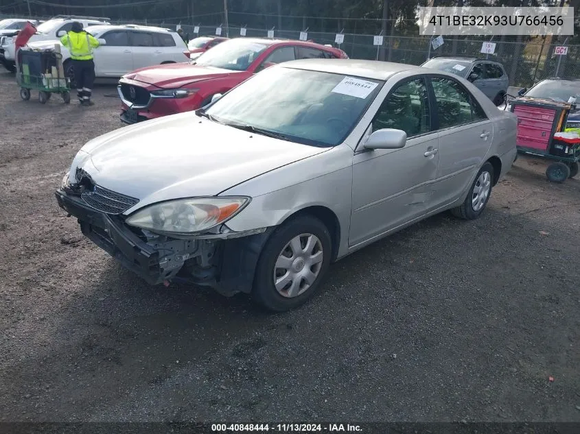 2003 Toyota Camry Le VIN: 4T1BE32K93U766456 Lot: 40848444