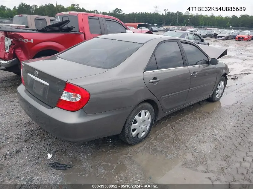 2004 Toyota Camry Le VIN: 4T1BE32K54U886689 Lot: 39388952