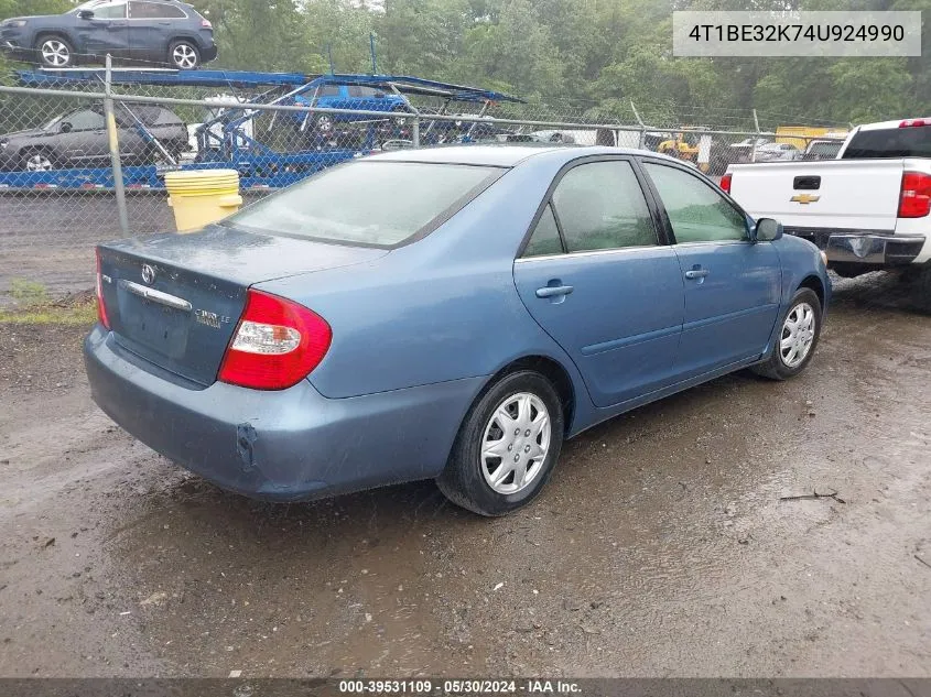 2004 Toyota Camry Le VIN: 4T1BE32K74U924990 Lot: 39531109