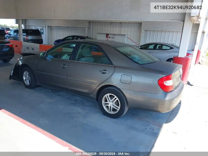 2004 Toyota Camry Std VIN: 4T1BE32K94U920682 Lot: 39538929