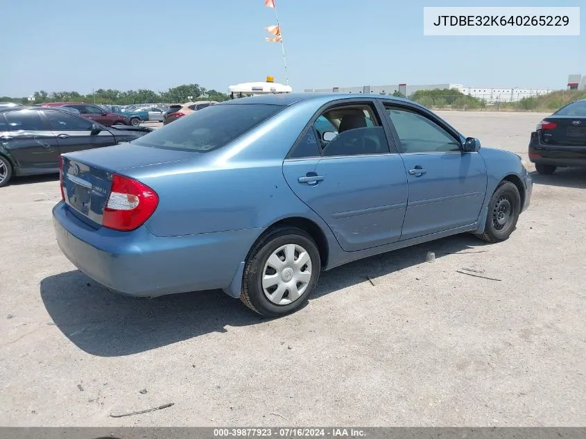 2004 Toyota Camry Le VIN: JTDBE32K640265229 Lot: 39877923