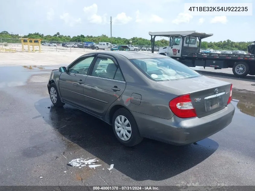 2004 Toyota Camry Le VIN: 4T1BE32K54U922235 Lot: 40001370