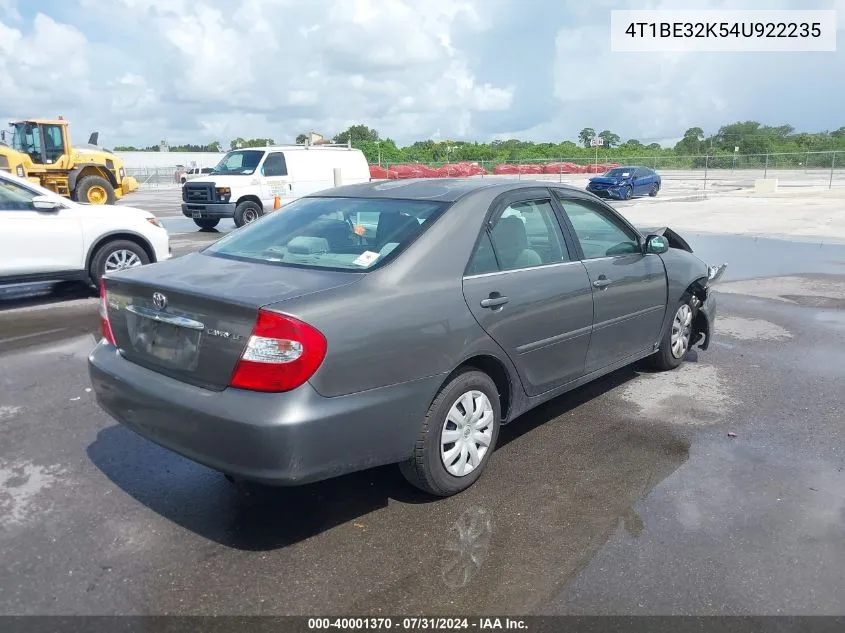 2004 Toyota Camry Le VIN: 4T1BE32K54U922235 Lot: 40001370