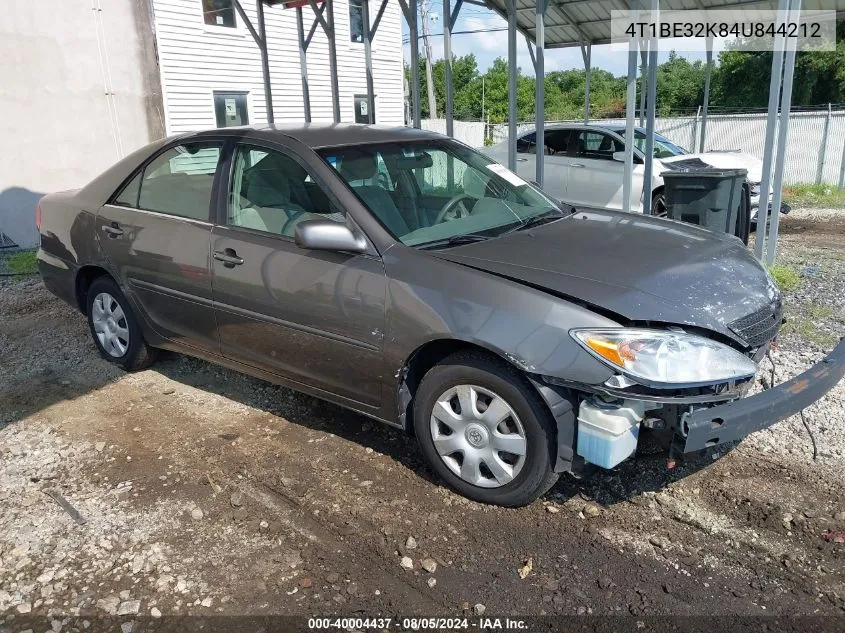 2004 Toyota Camry Le VIN: 4T1BE32K84U844212 Lot: 40004437