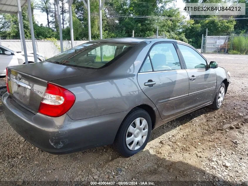 2004 Toyota Camry Le VIN: 4T1BE32K84U844212 Lot: 40004437