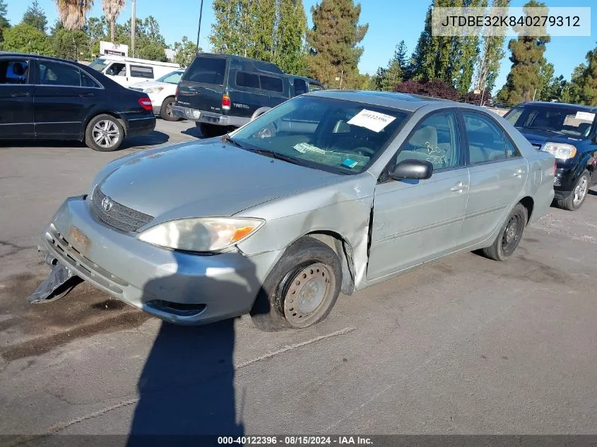 2004 Toyota Camry Le VIN: JTDBE32K840279312 Lot: 40122396