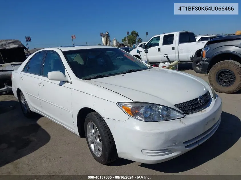 2004 Toyota Camry Le V6 VIN: 4T1BF30K54U066466 Lot: 40137035