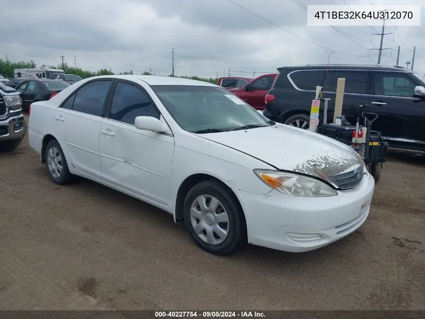 2004 Toyota Camry Le VIN: 4T1BE32K64U312070 Lot: 40227754