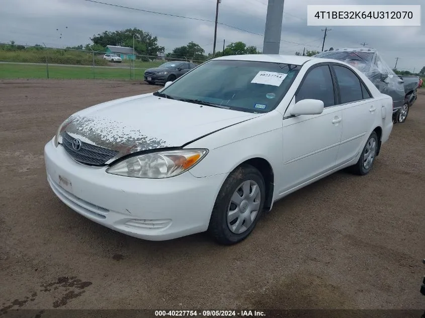 2004 Toyota Camry Le VIN: 4T1BE32K64U312070 Lot: 40227754