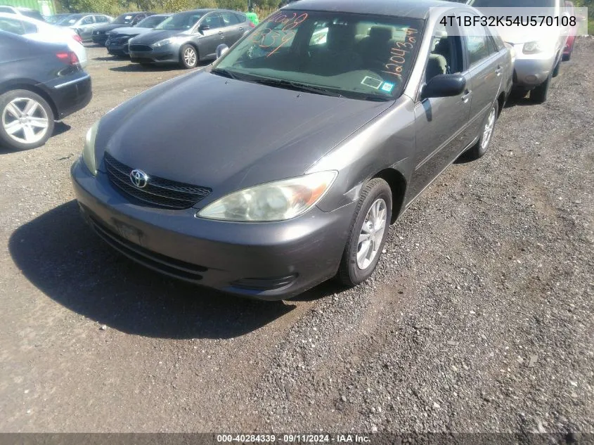 2004 Toyota Camry Le V6 VIN: 4T1BF32K54U570108 Lot: 40284339