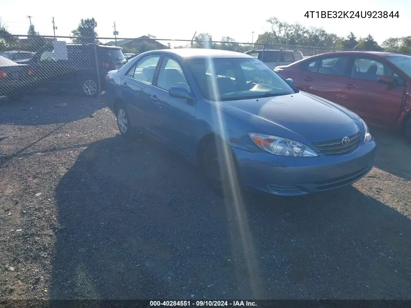 2004 Toyota Camry Le VIN: 4T1BE32K24U923844 Lot: 40284551