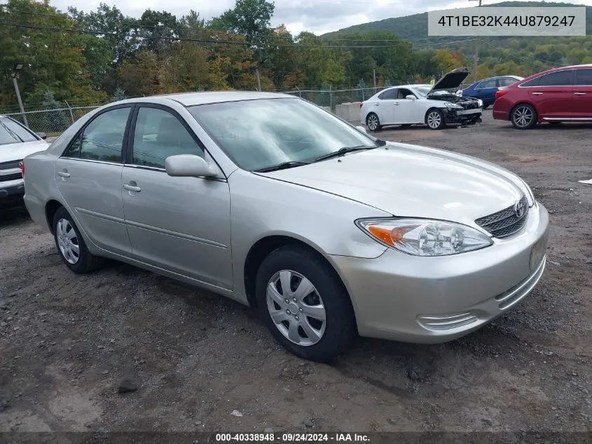 2004 Toyota Camry Le VIN: 4T1BE32K44U879247 Lot: 40338948