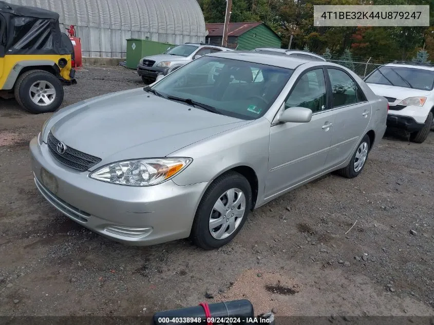 2004 Toyota Camry Le VIN: 4T1BE32K44U879247 Lot: 40338948