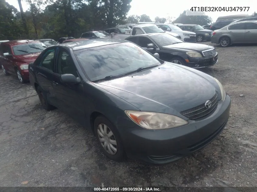 2004 Toyota Camry Le VIN: 4T1BE32K04U347977 Lot: 40472055