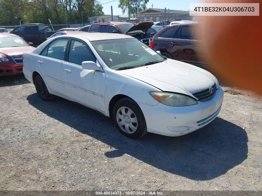 2004 Toyota Camry Le VIN: 4T1BE32K04U306703 Lot: 40534373