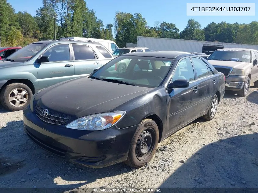 2004 Toyota Camry Le VIN: 4T1BE32K44U303707 Lot: 40557094