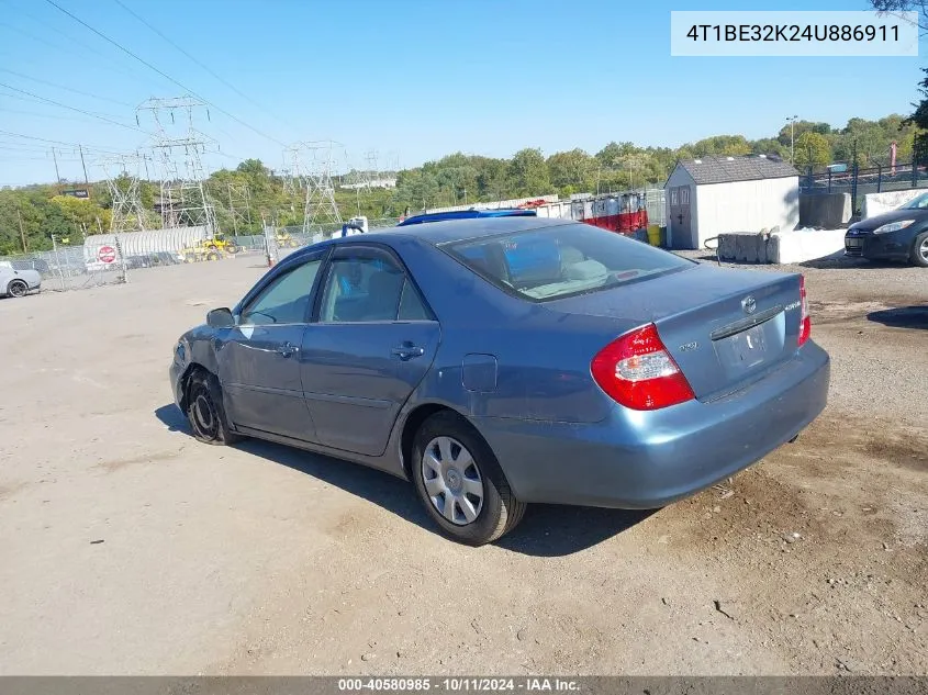 2004 Toyota Camry Le VIN: 4T1BE32K24U886911 Lot: 40580985