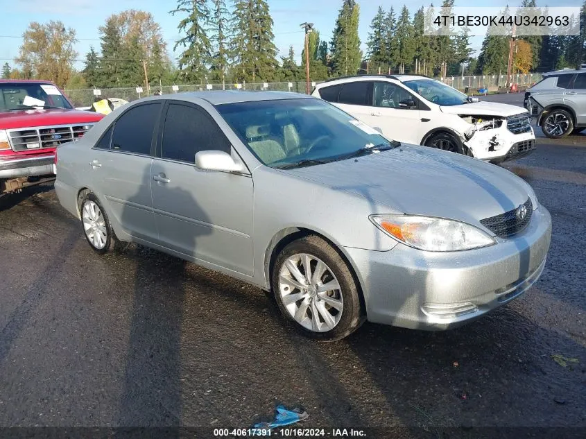 2004 Toyota Camry Le VIN: 4T1BE30K44U342963 Lot: 40617391