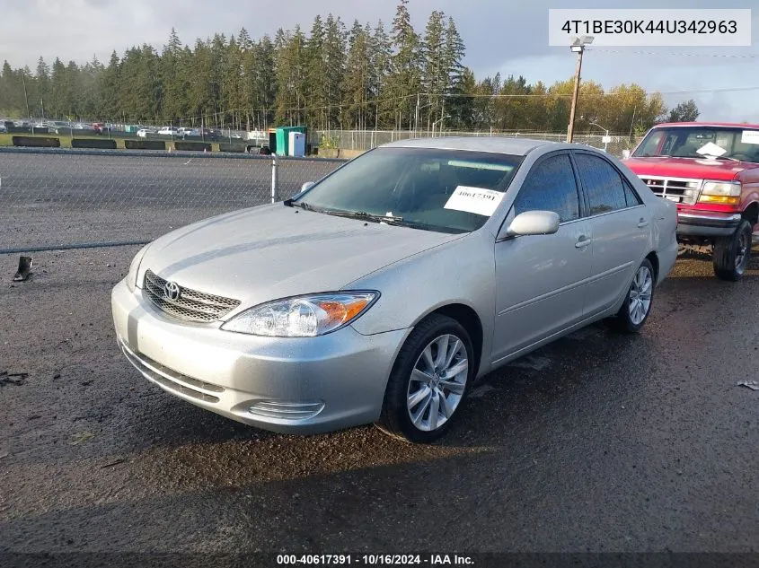 2004 Toyota Camry Le VIN: 4T1BE30K44U342963 Lot: 40617391