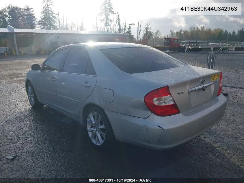 2004 Toyota Camry Le VIN: 4T1BE30K44U342963 Lot: 40617391