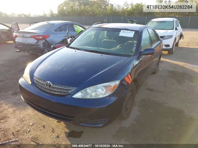 2004 Toyota Camry Le VIN: 4T1BE32K54U282284 Lot: 40634477