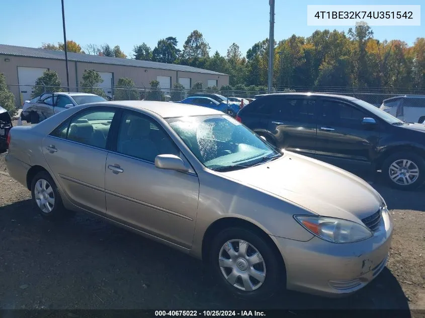 2004 Toyota Camry Le VIN: 4T1BE32K74U351542 Lot: 40675022