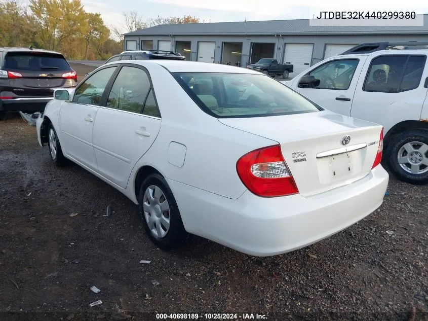 2004 Toyota Camry Le/Xle VIN: JTDBE32K440299380 Lot: 40698189