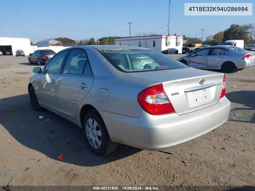 2004 Toyota Camry Le VIN: 4T1BE32K94U286984 Lot: 40721928