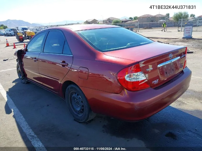 2004 Toyota Camry Le VIN: 4T1BE32K44U371831 Lot: 40733115