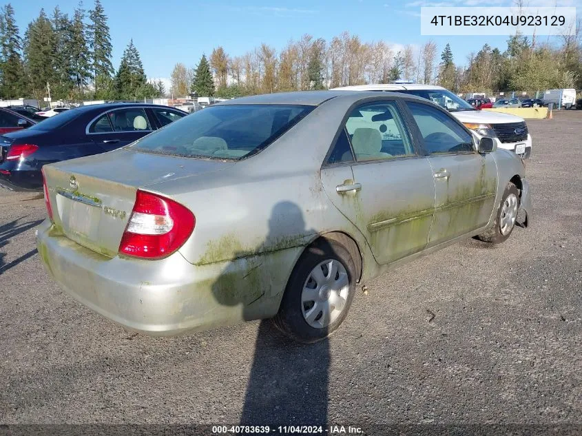 2004 Toyota Camry Le VIN: 4T1BE32K04U923129 Lot: 40783639