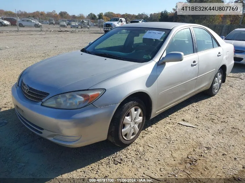 2004 Toyota Camry Le/Xle/Se VIN: 4T1BE32K44U807769 Lot: 40791700