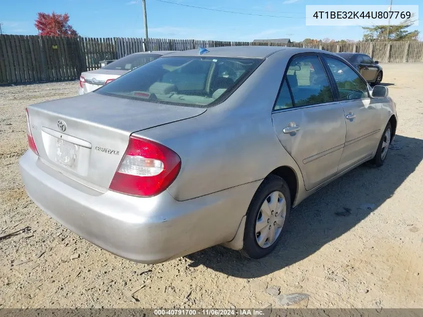 2004 Toyota Camry Le/Xle/Se VIN: 4T1BE32K44U807769 Lot: 40791700