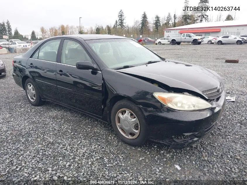 2004 Toyota Camry Le VIN: JTDBE32K140263744 Lot: 40836679