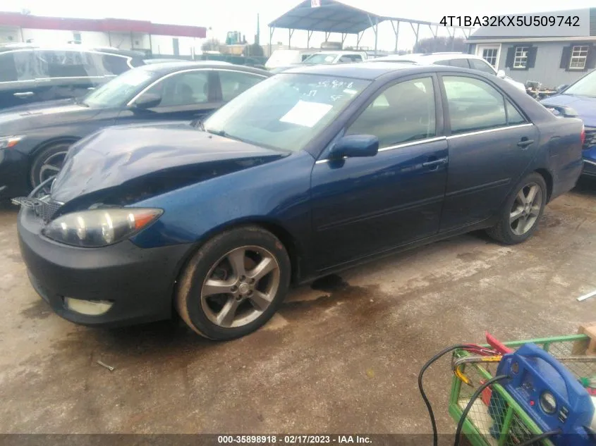 2005 Toyota Camry Se V6 VIN: 4T1BA32KX5U509742 Lot: 35898918