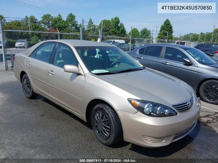 2005 Toyota Camry Le VIN: 4T1BE32K45U570850 Lot: 39897913